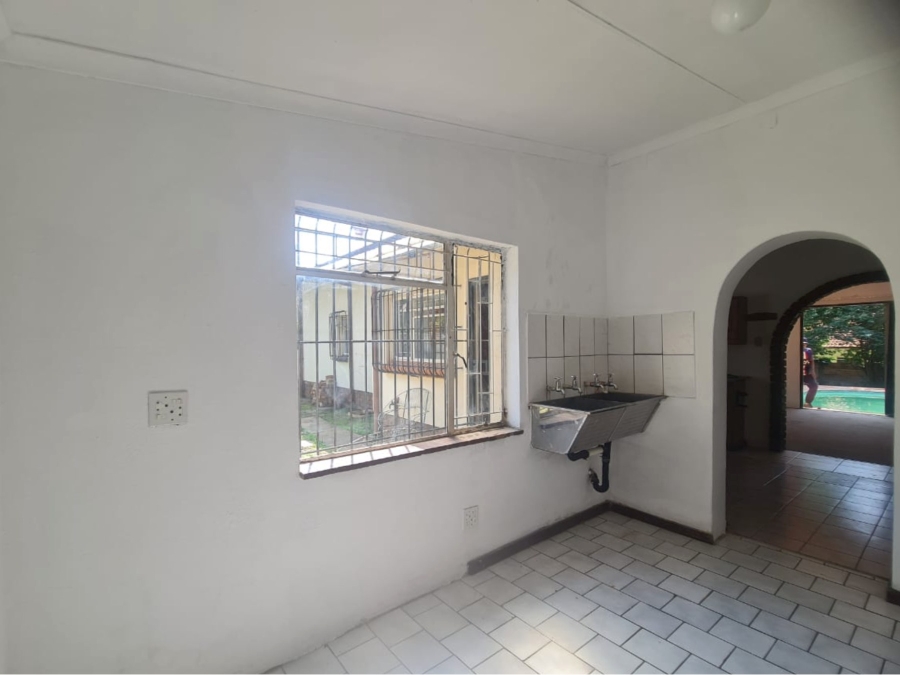 To Let 3 Bedroom Property for Rent in Ifafi North West